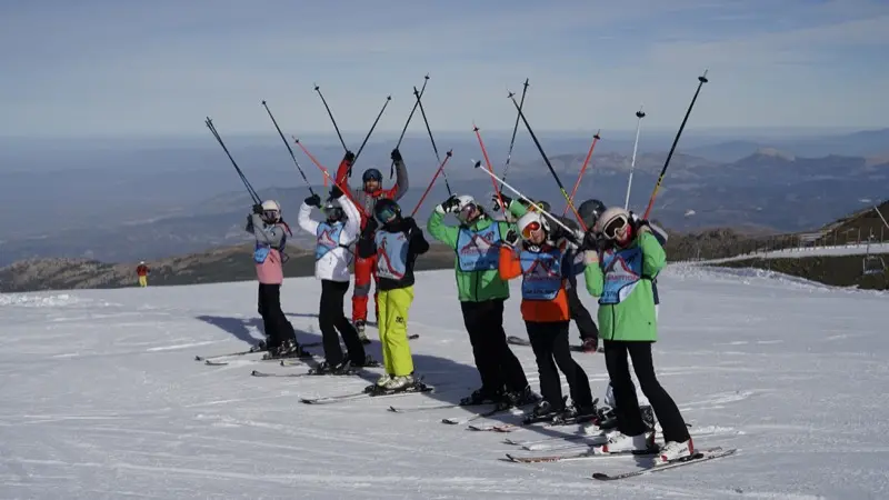4h/day course + Equipment